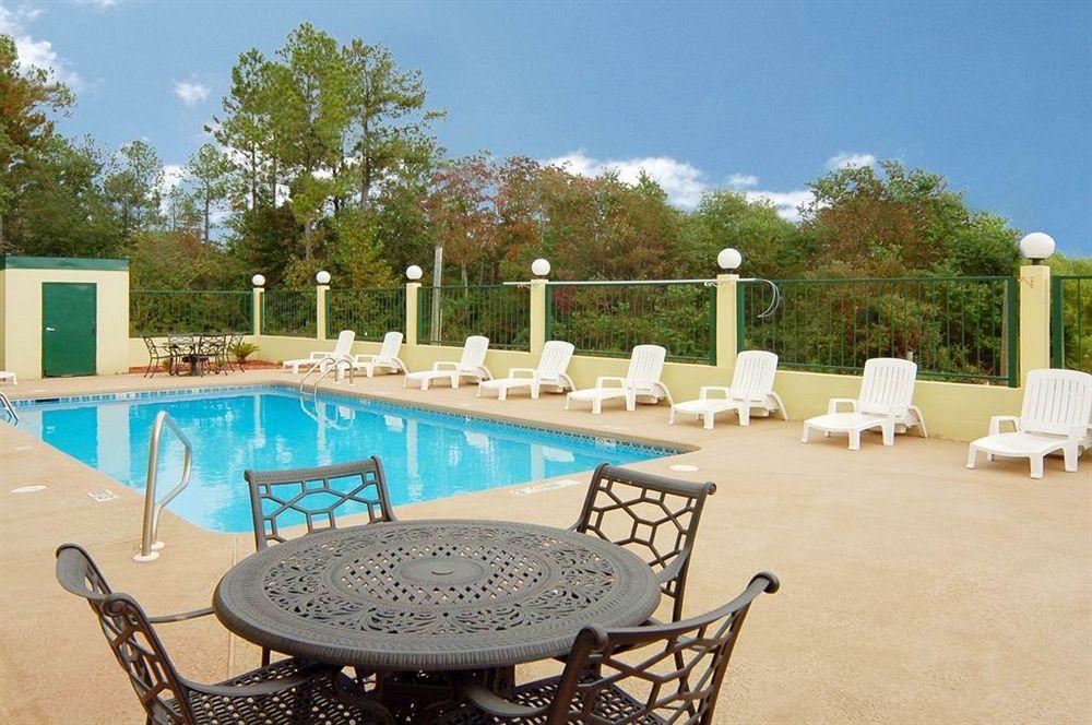 Econo Lodge Picayune Buitenkant foto